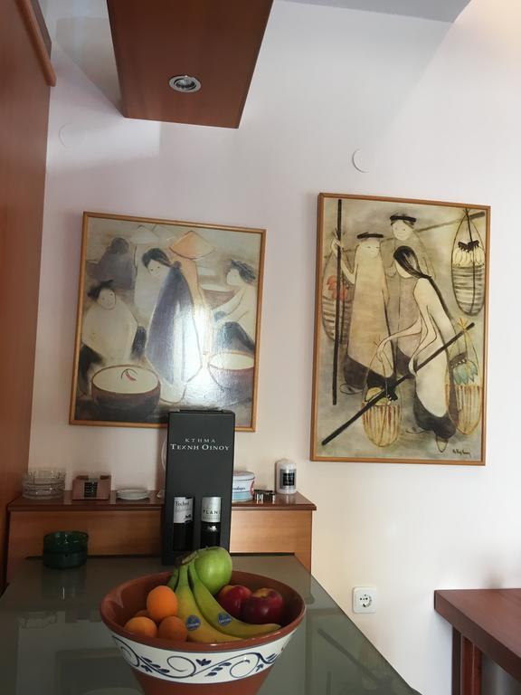 Villaroza Palaiontsiflikion Luaran gambar